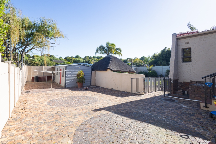 4 Bedroom Property for Sale in Eversdal Western Cape